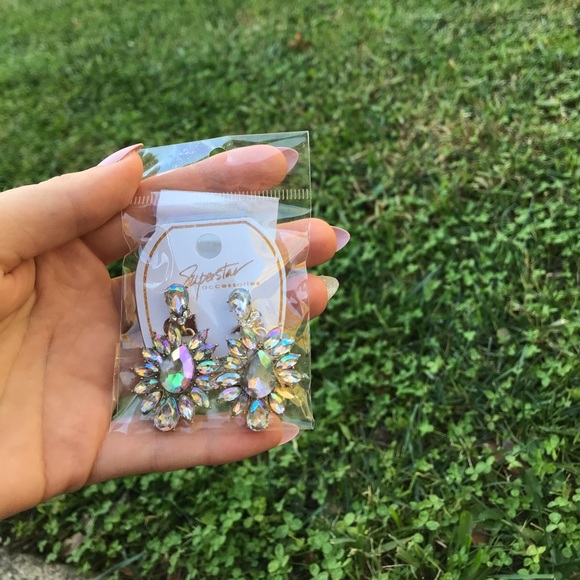 New beautiful earrings - Picture 2 of 4